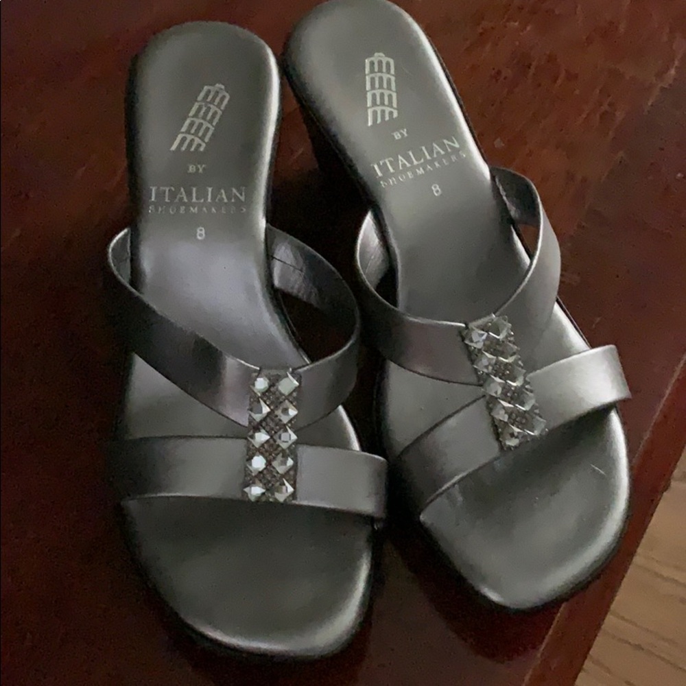 Dress sandal